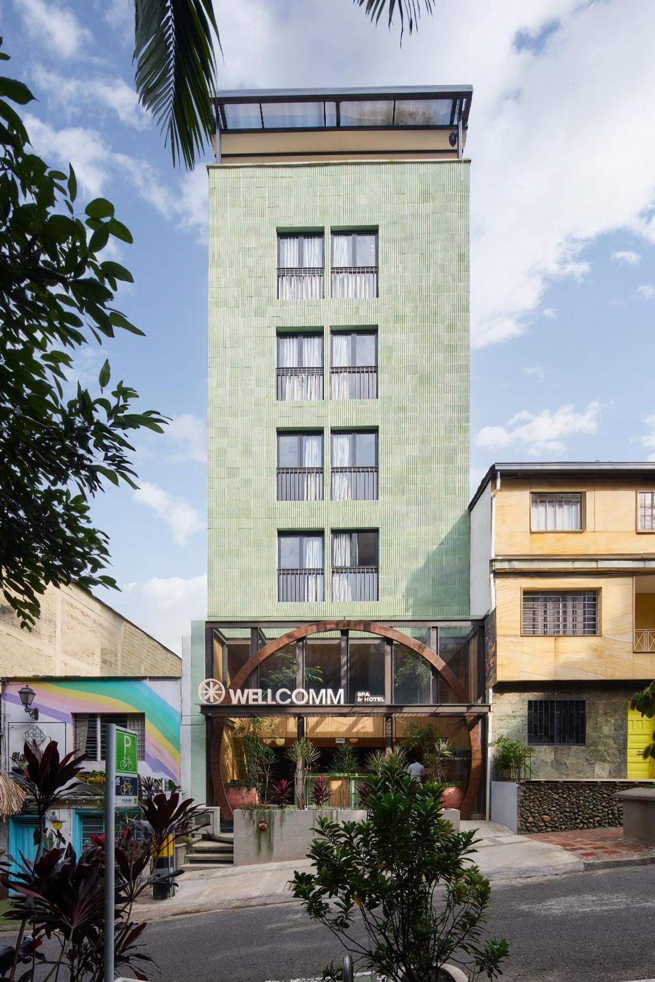 Wellcomm Spa & Hotel Меделин Екстериор снимка